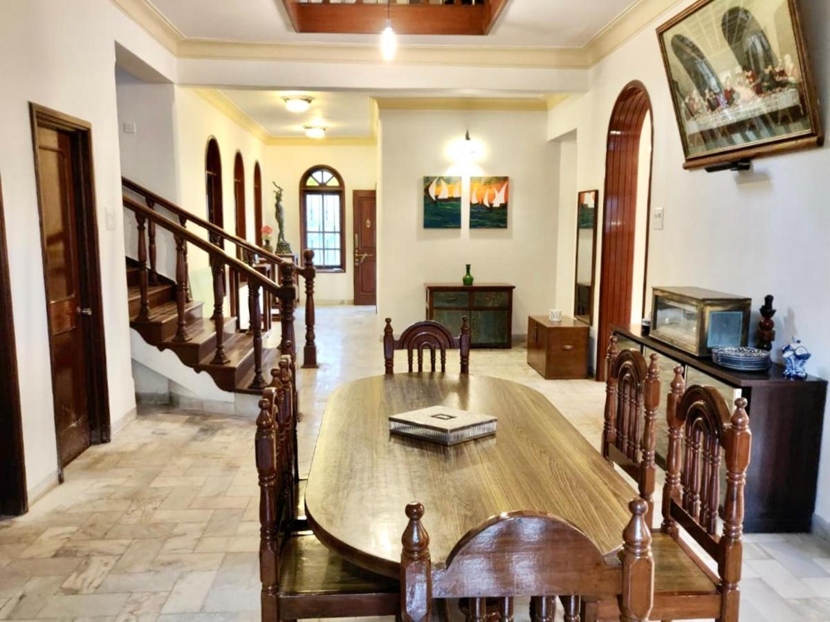 David Villa Nerul  Bagian luar foto