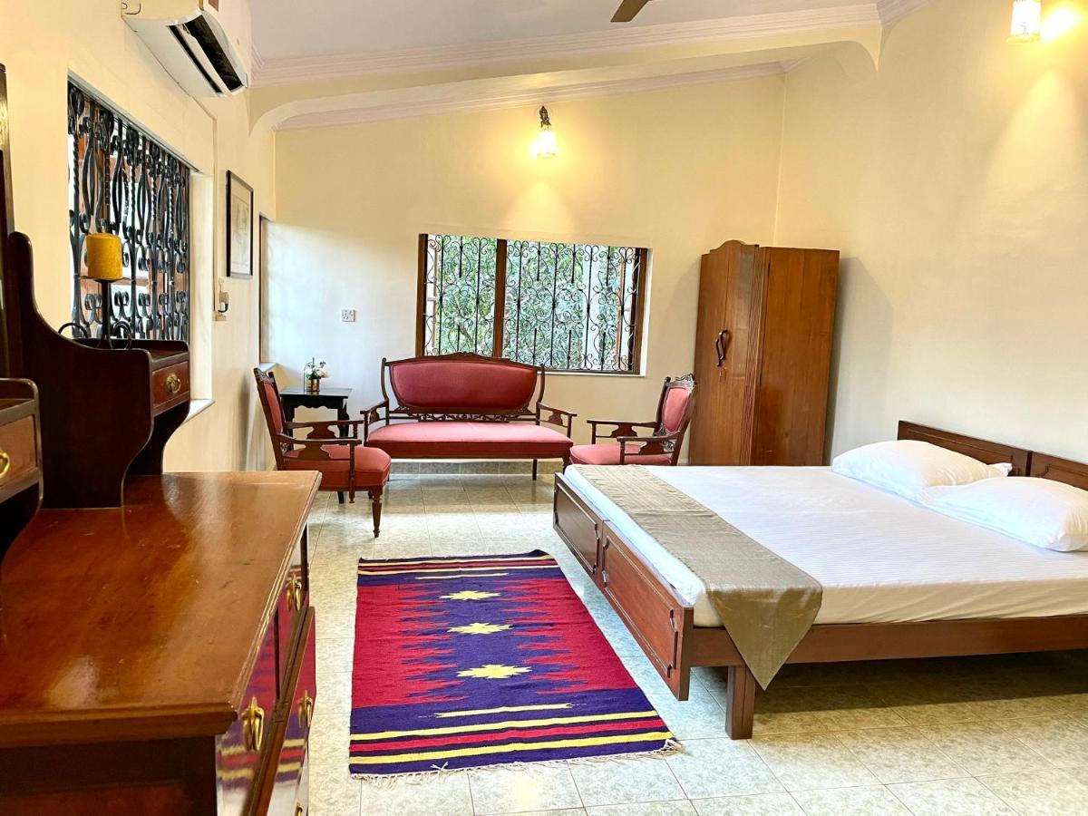 David Villa Nerul  Bagian luar foto